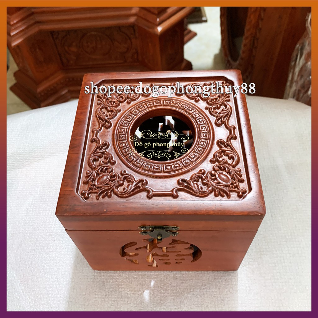 Hộp đựng giấy ăn gỗ Hương dáng vuông nhỏ gọn sơn PU chống mối mọt