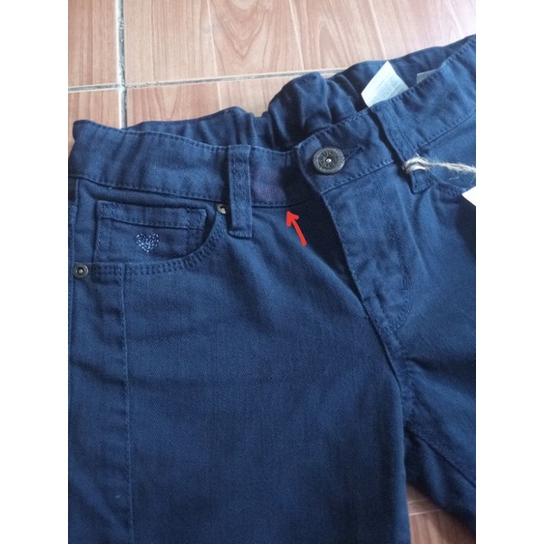 Quần kaki bé gái