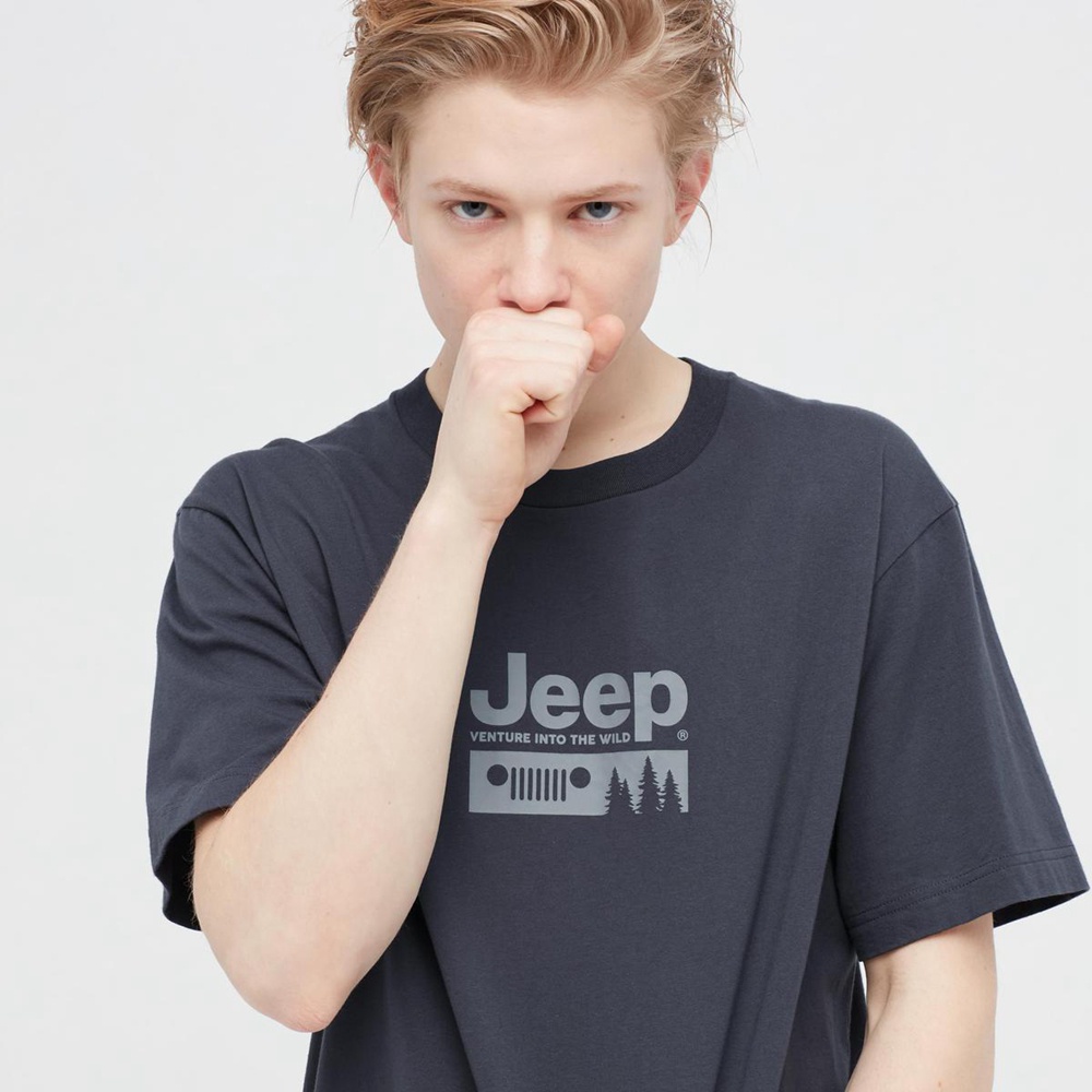 Áo Thun Uniqlo UT Tay Ngắn In Hình Xe Hơi Thương Hiệu Cho Nam/Nữ  451489