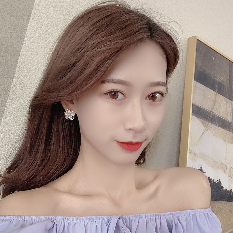 Khuyên tai MOCHASHU hình bông hoa đơn giản thời trang xinh xắn thời trang cho nữ