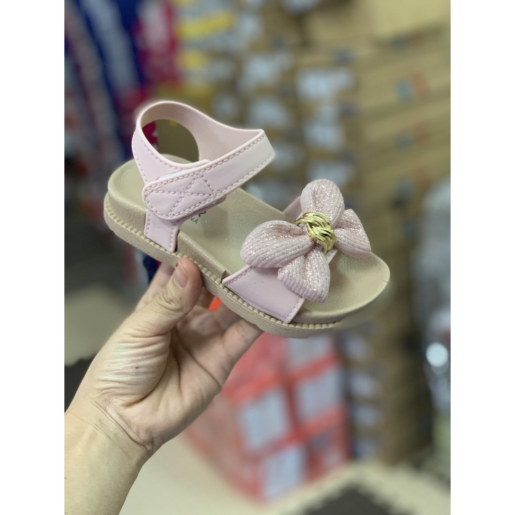 Dép sandal nhựa dẻo cho bé gái 3 - 8 tuổi gắn nơ xinh xắn quai hậu siêu mềm siêu bền đi mùa hè SG52