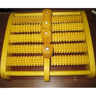 Lăn chân gỗ massage có núm