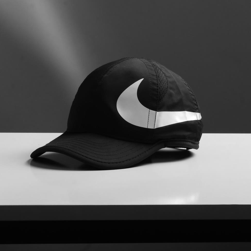 Mũ lưỡi trai NIKE SWOOSH 2022 Chất liệu dù gió chuẩn hãng , Logo in nhiệt bao xịn sò  • Có lưới thông hơi thoáng khí  •