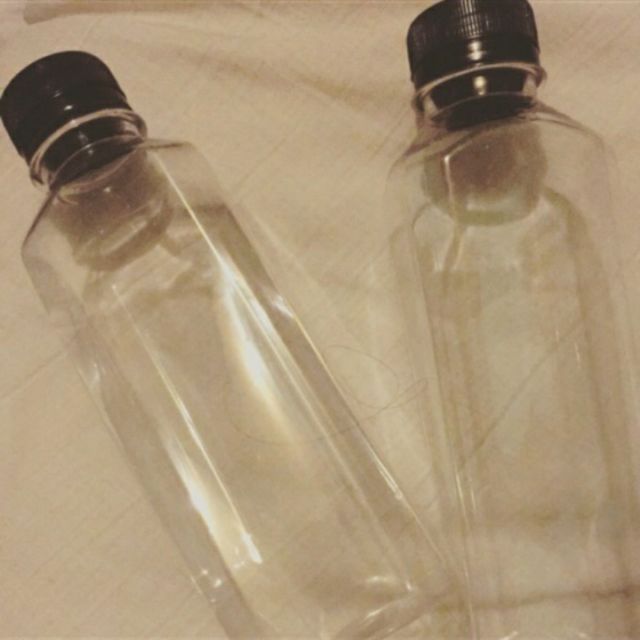 100 chai vuông nắp đen 350ml