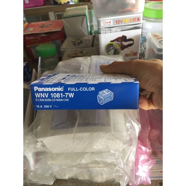 Hạt ổ cắm Panasonic hàng pull