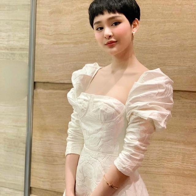 Đầm dự tiệc cổ vuông gấm cotton