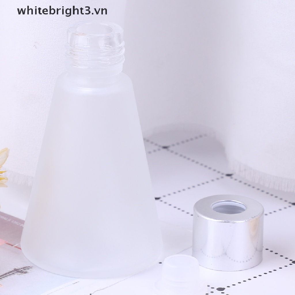 1 Lọ Thủy Tinh Rỗng Hình Nón Đựng Tinh Dầu Thơm