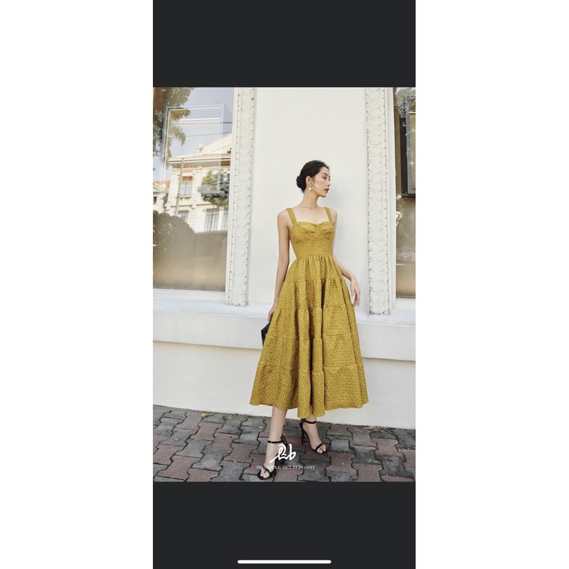 Đầm H2B size M new tag