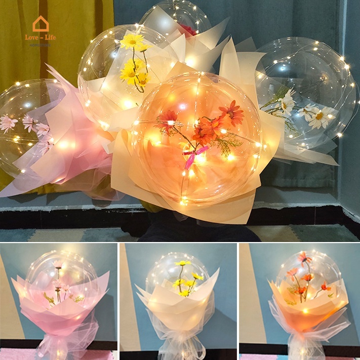 Bó hoa cúc giả trong suốt có đèn LED dùng làm quà tặng cho bạn gái