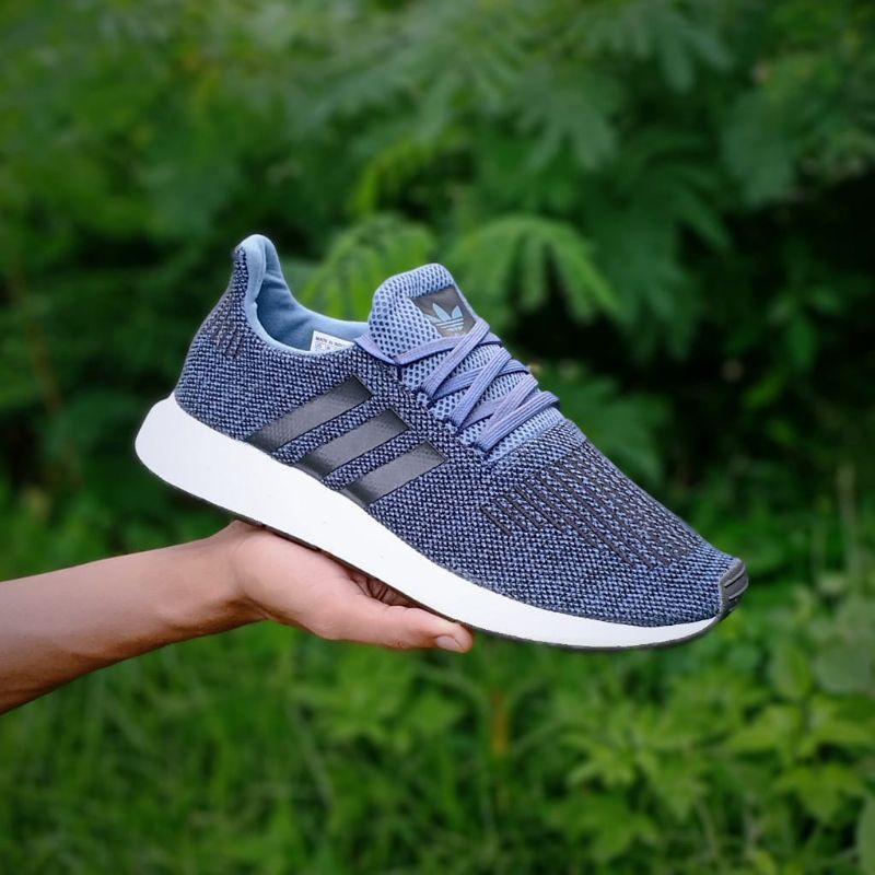 Giày Thể Thao Adidas Swift Run Collor Nevy Whaite Chính Hãng