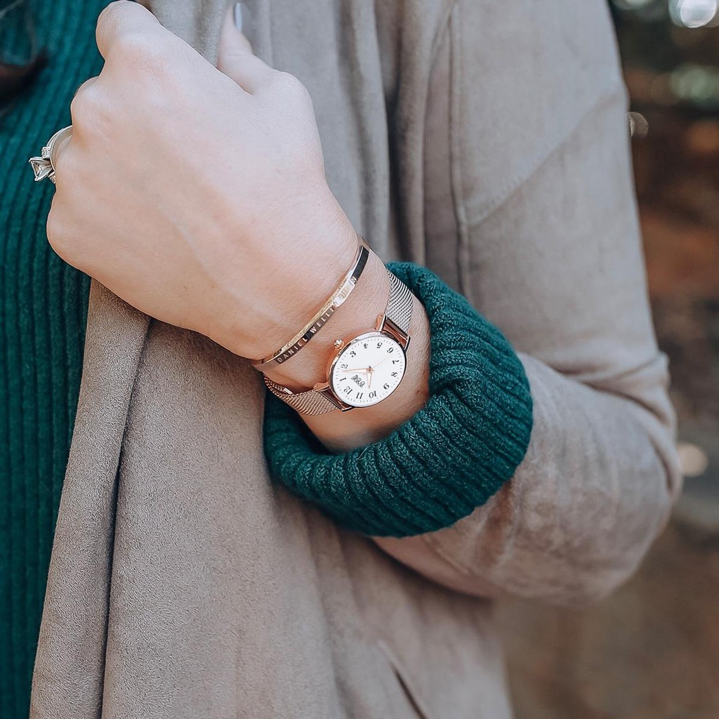 Đồng hồ đeo tay nữ dây thép không gỉ sang trọng | BigBuy360 - bigbuy360.vn