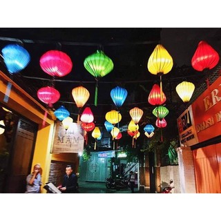 Đèn lồng hội an tỏi ngược  lụa tơ tằm chuyên trang trí chùa miếu treo tết trung thu (30,45cm)