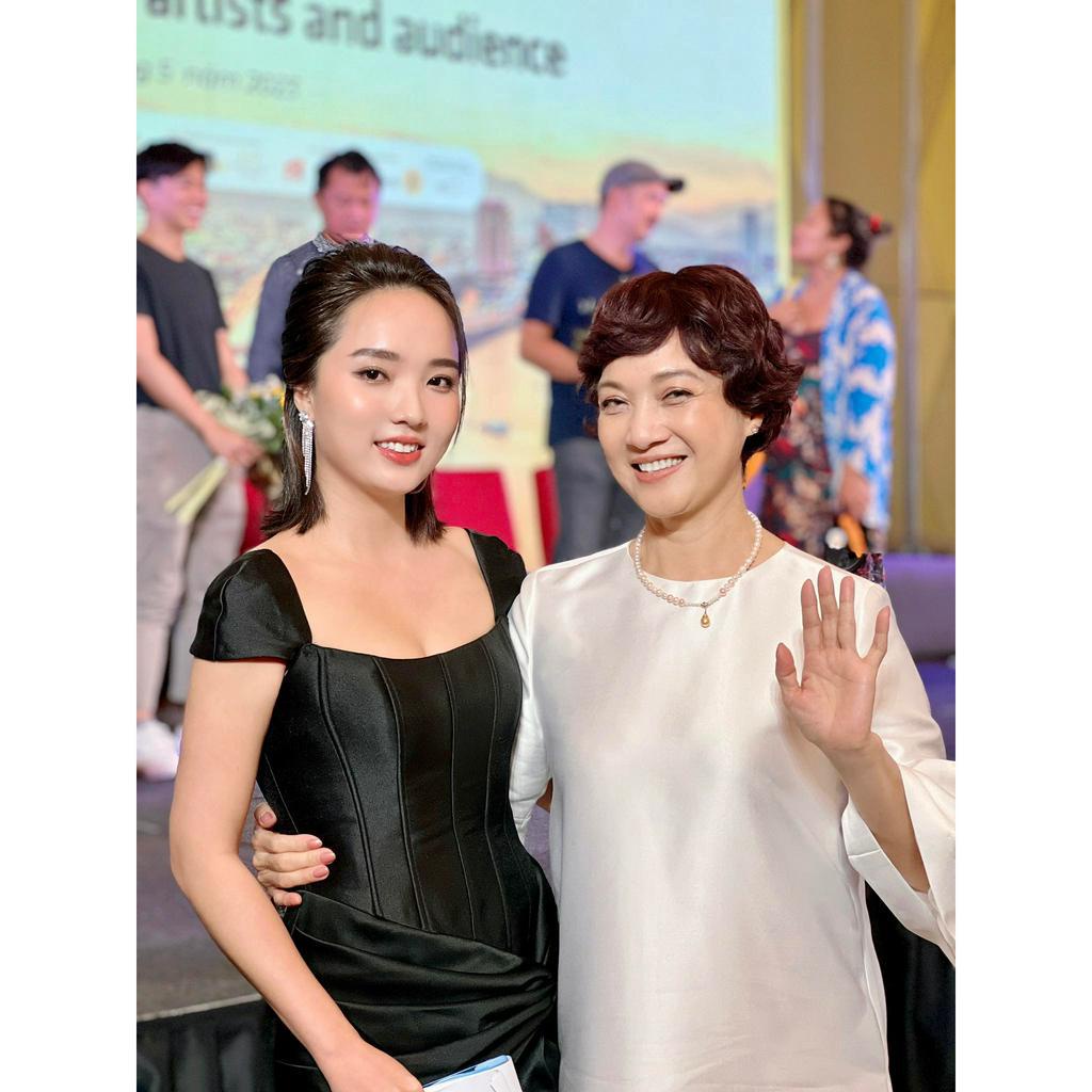 Đầm thiết kế thân corset BYDI Design, Váy Nữ dáng Dài Xẻ Tà BYDI Fashion | HERA DRESS