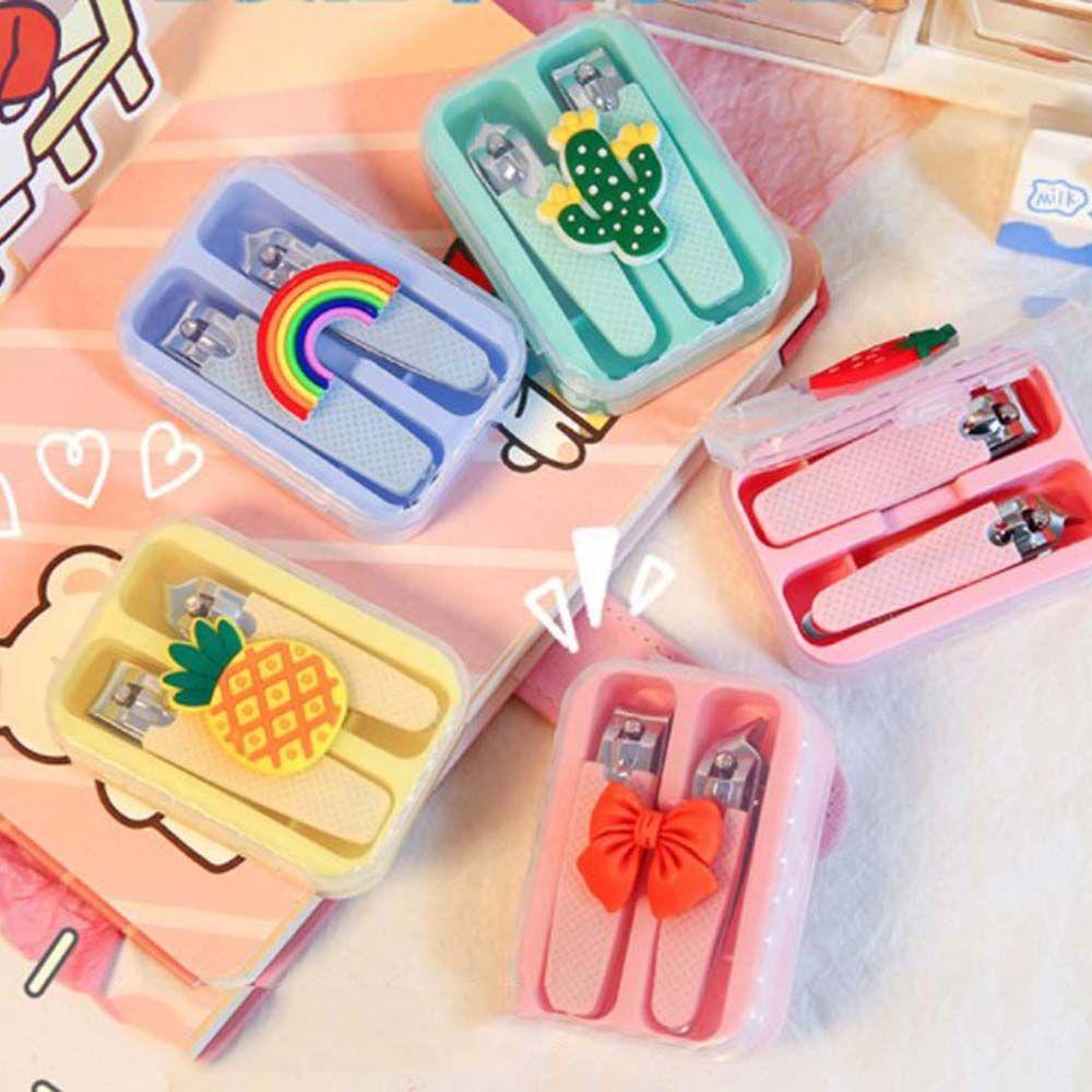 Skjk Bộ 2 Dụng Cụ Cắt Móng Tay Bằng Nhựa Và Thép Không Gỉ Họa Tiết Hoạt Hình Dễ Thương
