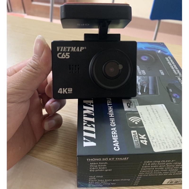 Camera Hành Trình Cảm Ứng VIETMAP C65 - Ghi Hình Trước và Sau + Cảnh báo bằng giọng nói + Wifi + Thẻ nhớ 32GB