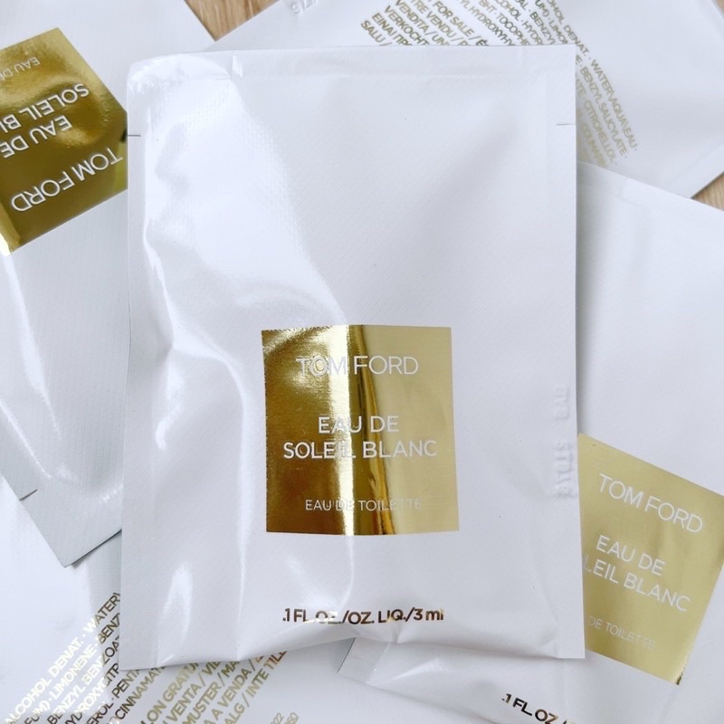 (mini) Tomford eau soleil blanc 3ml dạng lăn