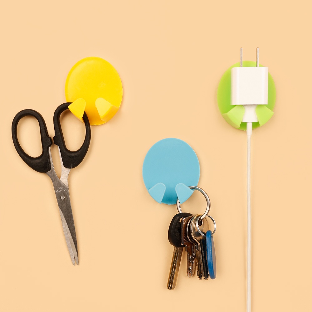 Set 2 Móc Treo Ổ Cắm Điện Gắn Tường Bằng Nhựa Không Cần Khoan Họa Tiết Hoạt Hình Dễ Thương Đa Năng Tiết Kiệm Không Gian Trang Trí Nhà Ở/Văn Phòng