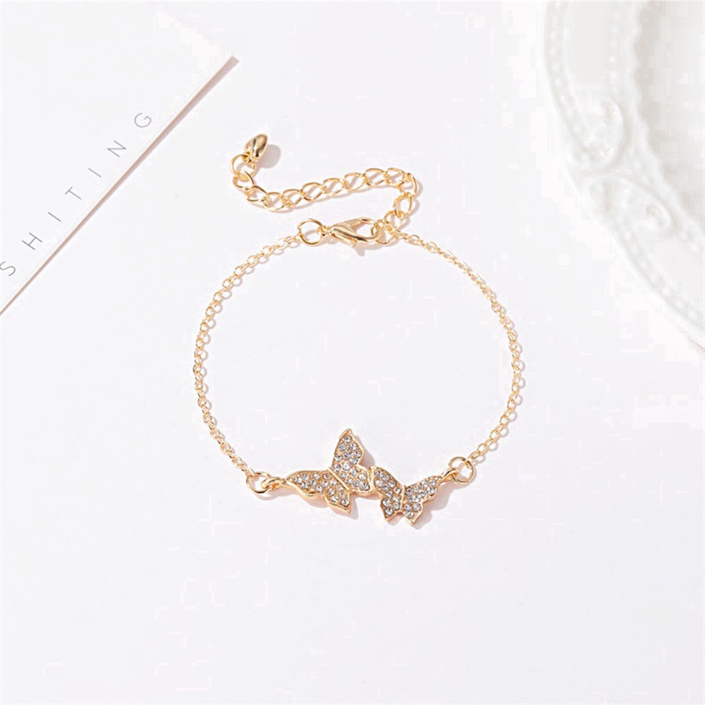 Vòng Tay Hợp Kim Mặt Hình Bướm Đính Đá Xinh Xắn