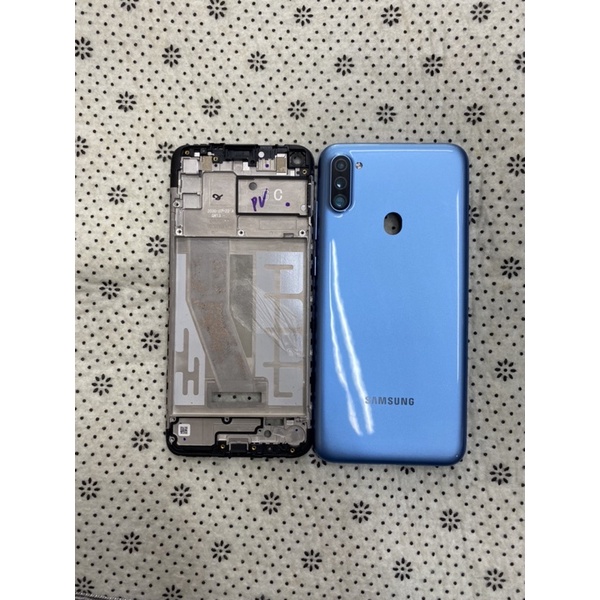 Vỏ samsung A11 / bộ vỏ samsung a11 zin cty