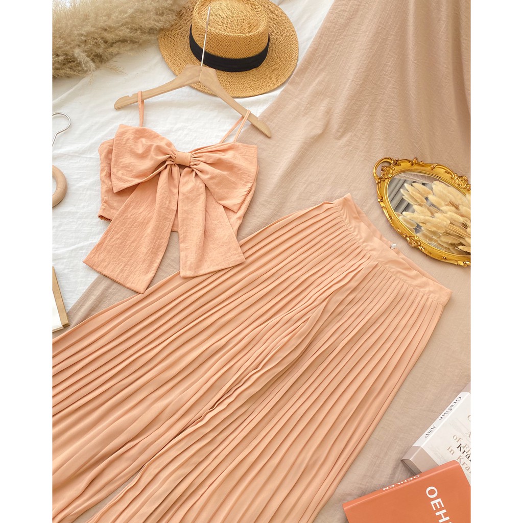 Set bộ áo croptop mùa hè phối nơ ngực 2 dây kèm quần suông dập ly có size