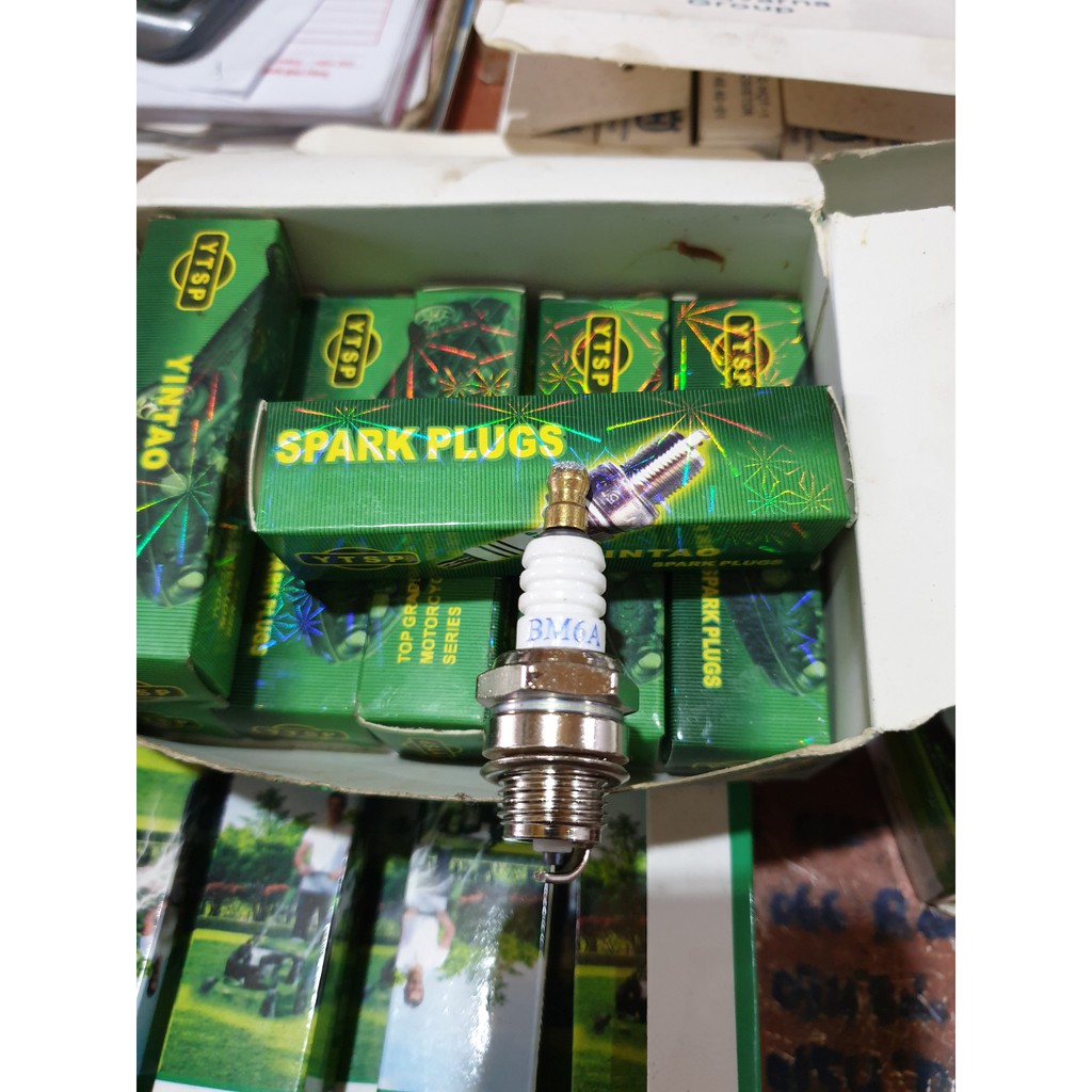 GIẢM 50% - Bugi máy hút nước, máy cắt cỏ 152 SPARK PLUGS, động cơ 4 kỳ