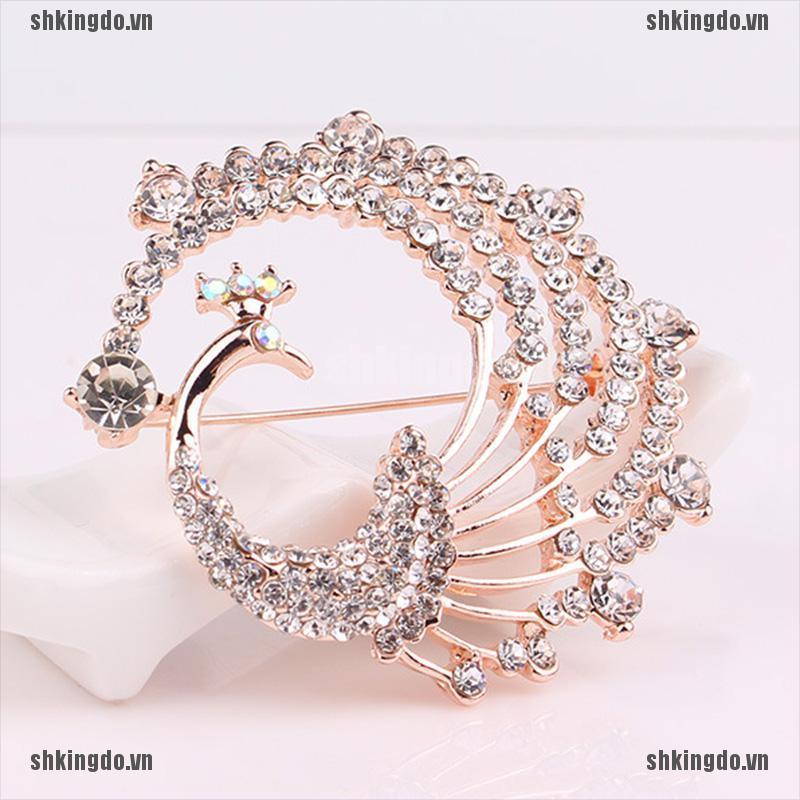 Ghim cài áo hình chim công đính đá pha lê