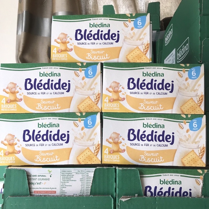 sữa nước bledina pháp 4hộp/1 lốc 250ml 12m bich quy vani date 18/11/2022