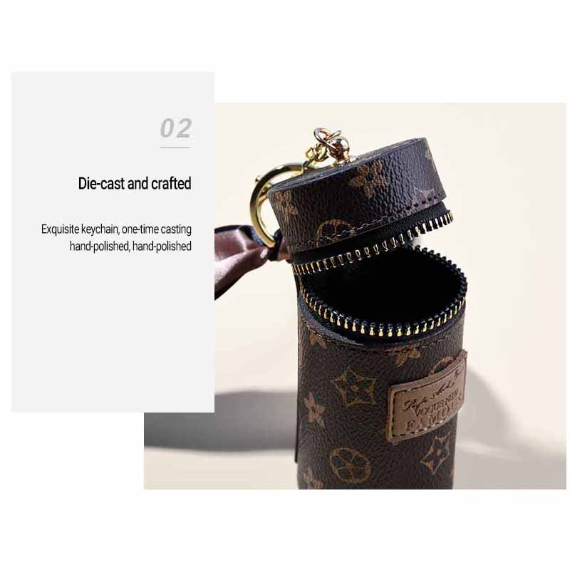 Móc khóa hình trụ đựng son môi bằng vải lụa kích thước lớn linh động