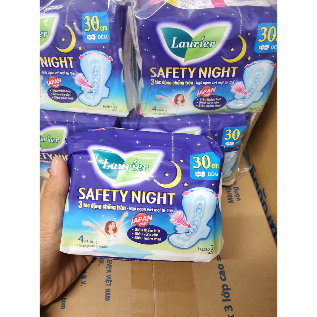 combo 3 Băng Vệ Sinh Laurier Đêm 30cm 4 Miếng