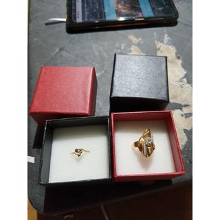Hộp đựng nhẫn kèm mút xốp