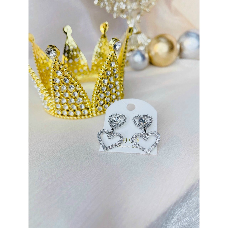 Đôi khuyên tai tim đá lấp lánh