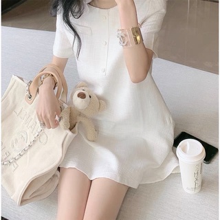 Có sẵn đầm cao cấp munaiyi trắng tiểu thư công sở