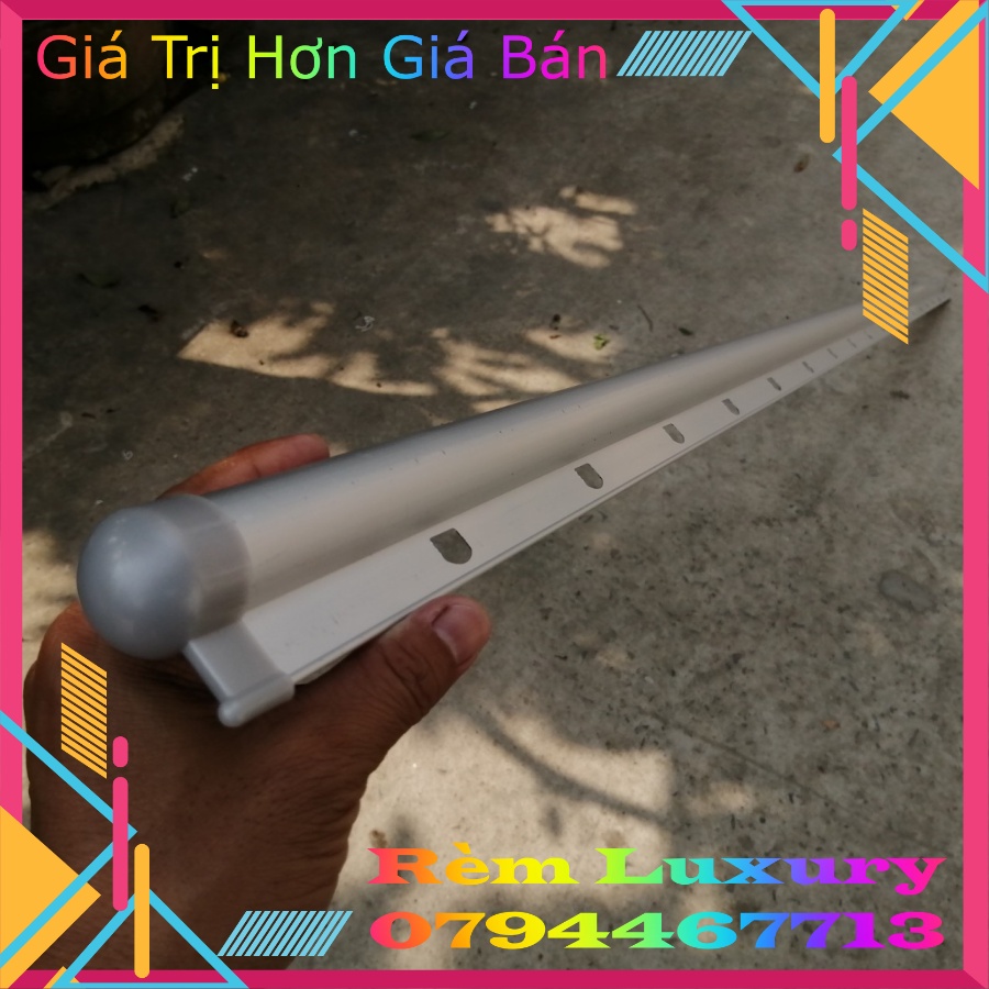 Giàn phơi thông minh gắn tường Hòa Phát chính hãng giá rẻ, thích hợp cho căn hộ, chung cư cao cấp và nhà phố