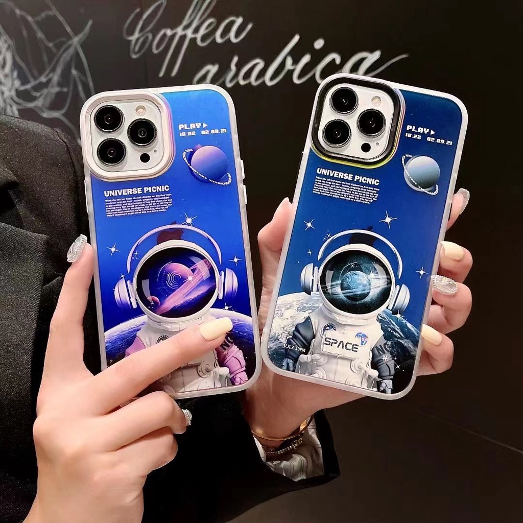 Ốp Điện Thoại Acrylic In Hình Phi Hành Gia Màu Laser Cho Iphone 13 12 11 Pro MAX XR X XS MAX