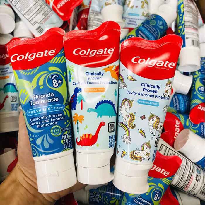 Kem đánh răng trẻ em Colgate Fluoride Toothpaste 99g Mỹ
