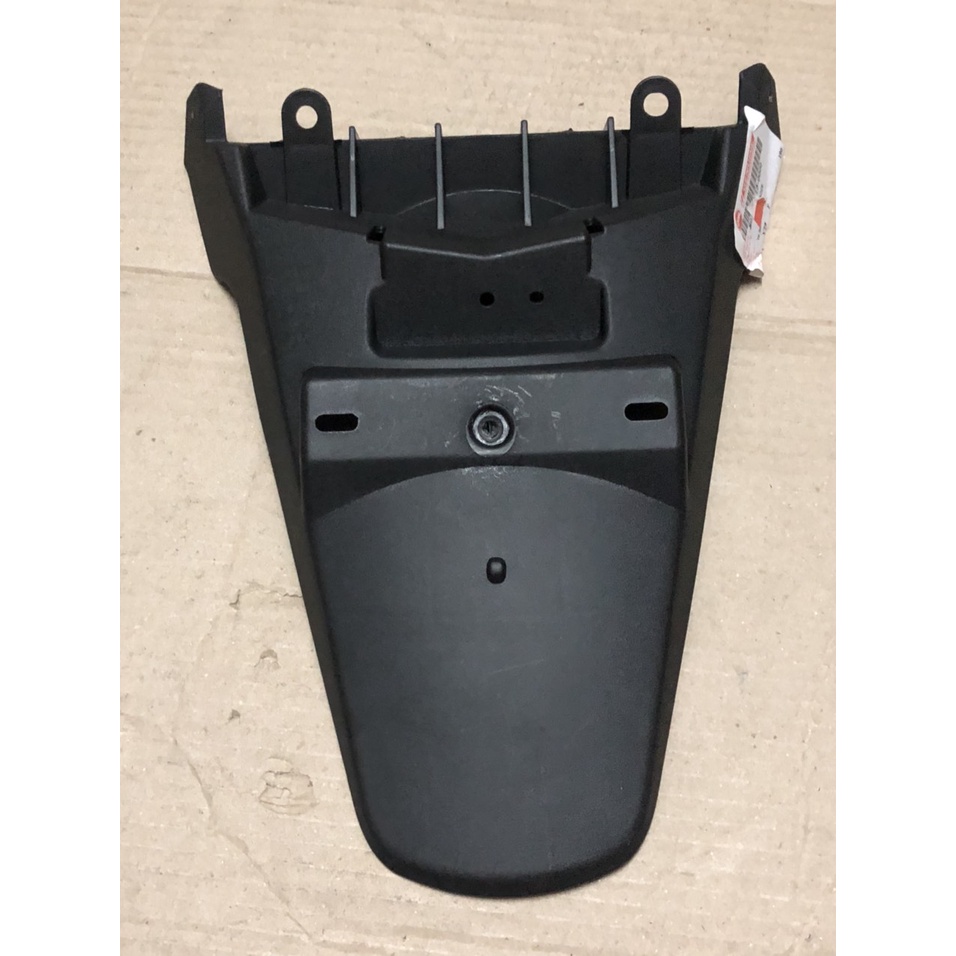 Đuôi vè sau xe Elizabeth mã VT5