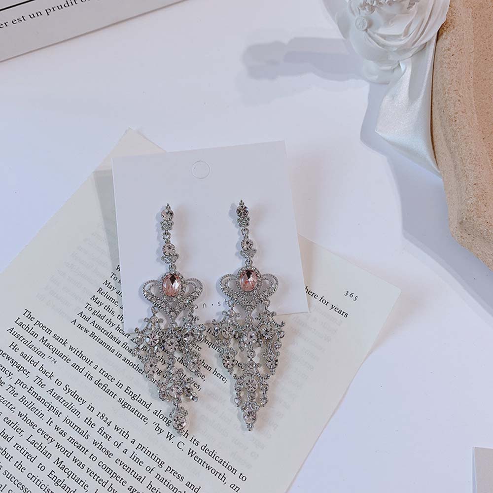 Khuyên Tai Nữ Trang Dáng Dài Phong Cách Vintage