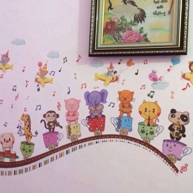 Decal dán tường Đoàn tàu thần đèn (decal dán tường bình trà vui nhộn)