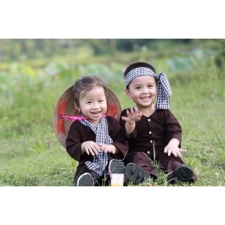 (8-30kg) Bộ bà ba nâu kate kèm khăn rằn cho bé