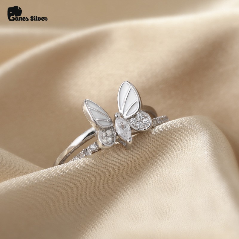 Nhẫn bạc nữ Ganes Silver Butterfly chất liệu bạc thái