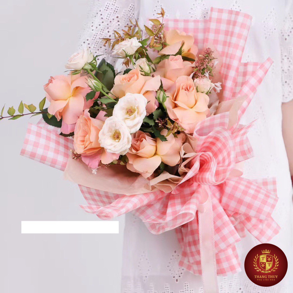 Giấy gói hoa và quà tặng handmade Bóng mờ caro classic 60cm x 60cm 20 tờ