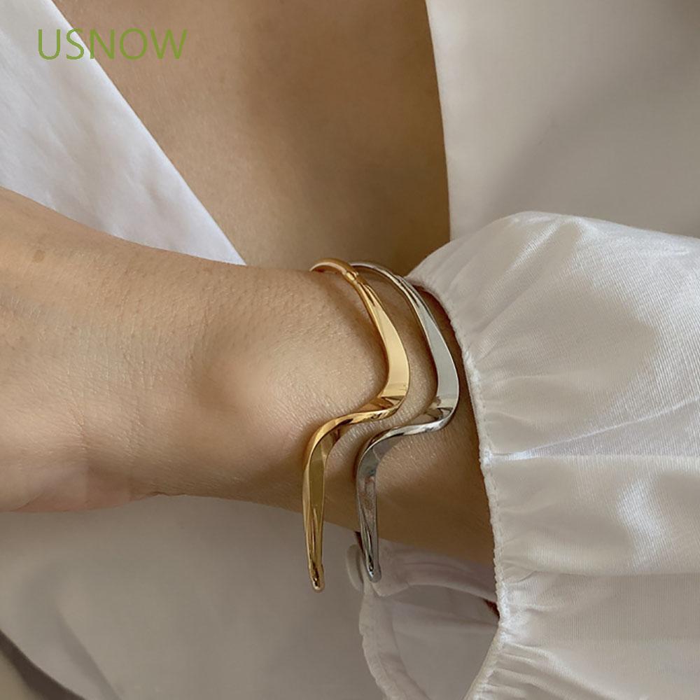 Vòng Tay Hở Họa Tiết Gợn Sóng Thời Trang