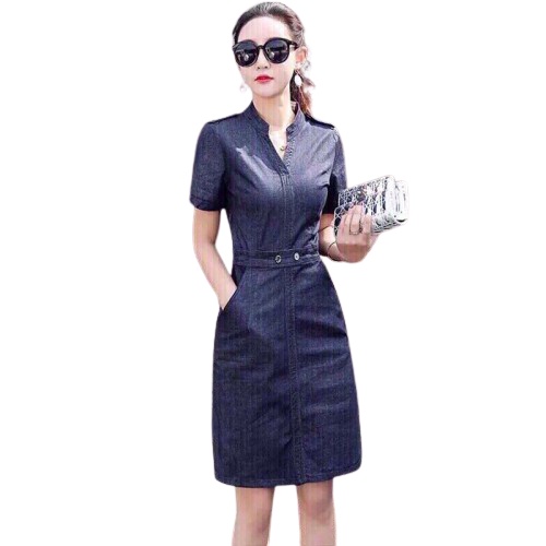 Đầm jean cổ trụ xẻ V tay ngắn có túi freesize
