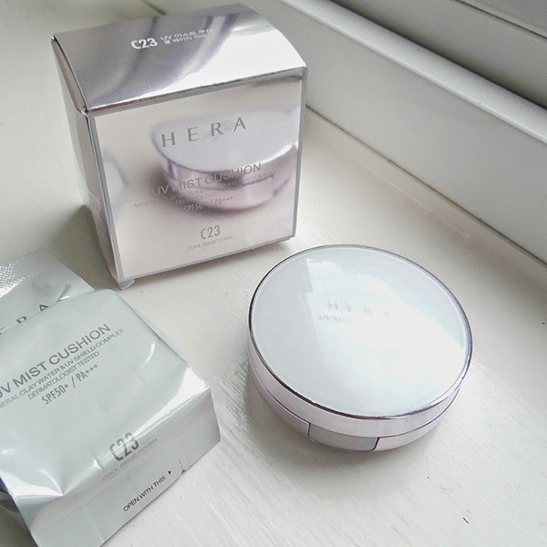 Phấn nước Hera kèm lõi thay tone 21