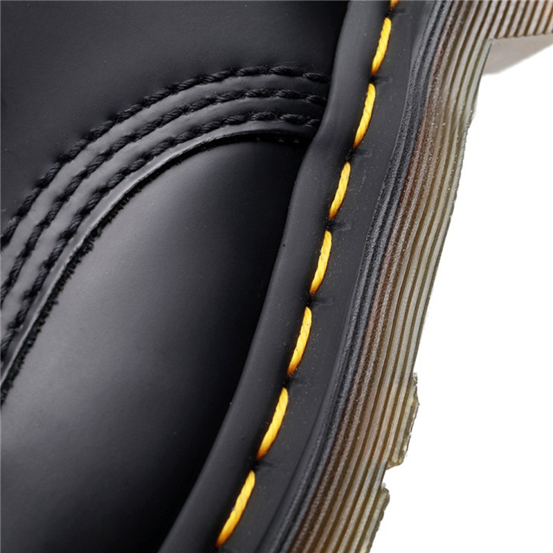Giày bốt Martin Dr. Martens Air Wair 1490 thiết kế cá tính cho cặp đôi