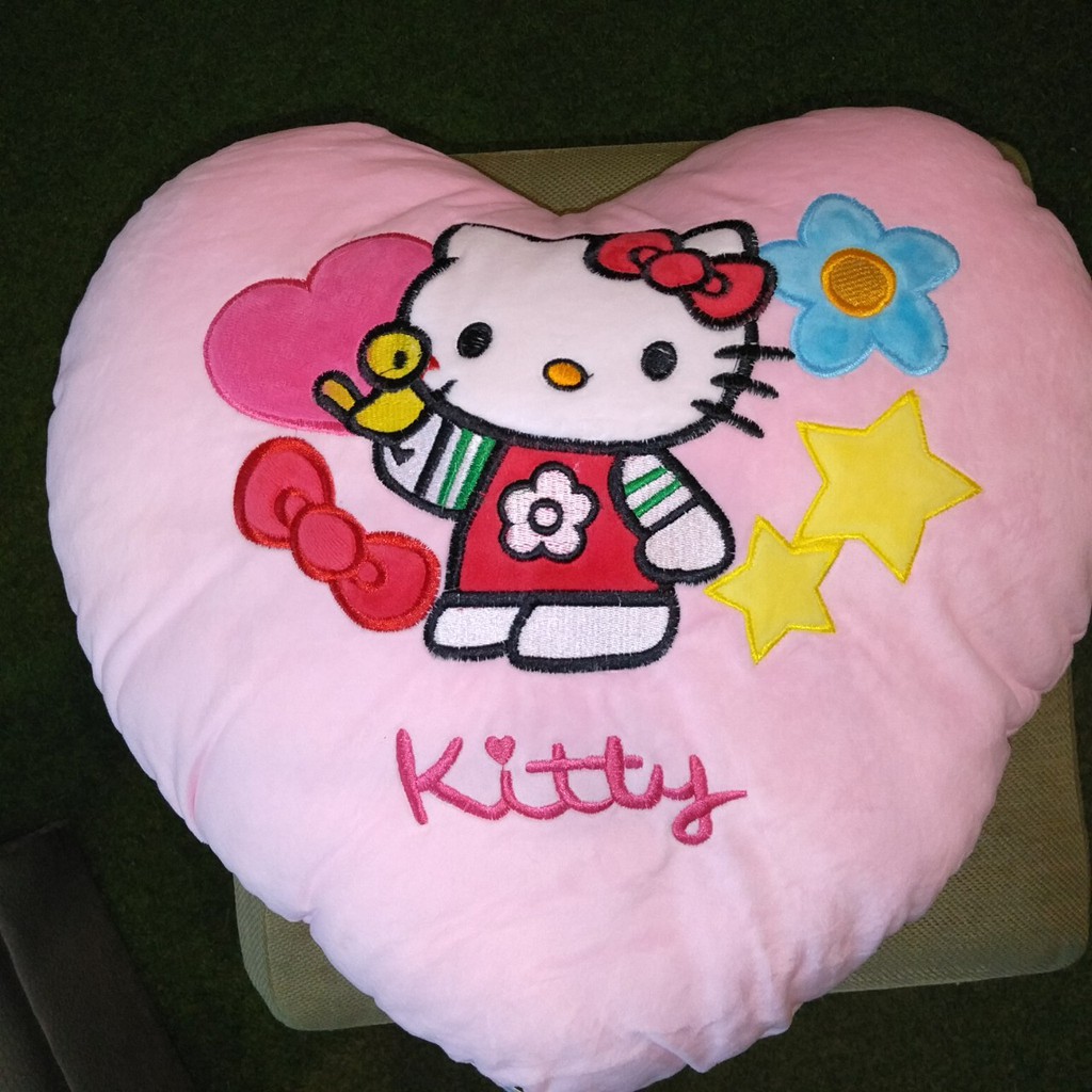 Gối hình trái tim