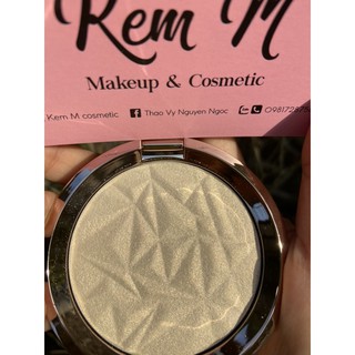 Bắt sáng siêu đỉnh becca màu vanila