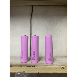 Pin sạc 3.7 - 4v2 18650 quạt sạc đèn pin