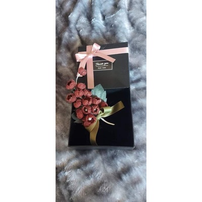 Hoa linh lan cài áo siêu xinh