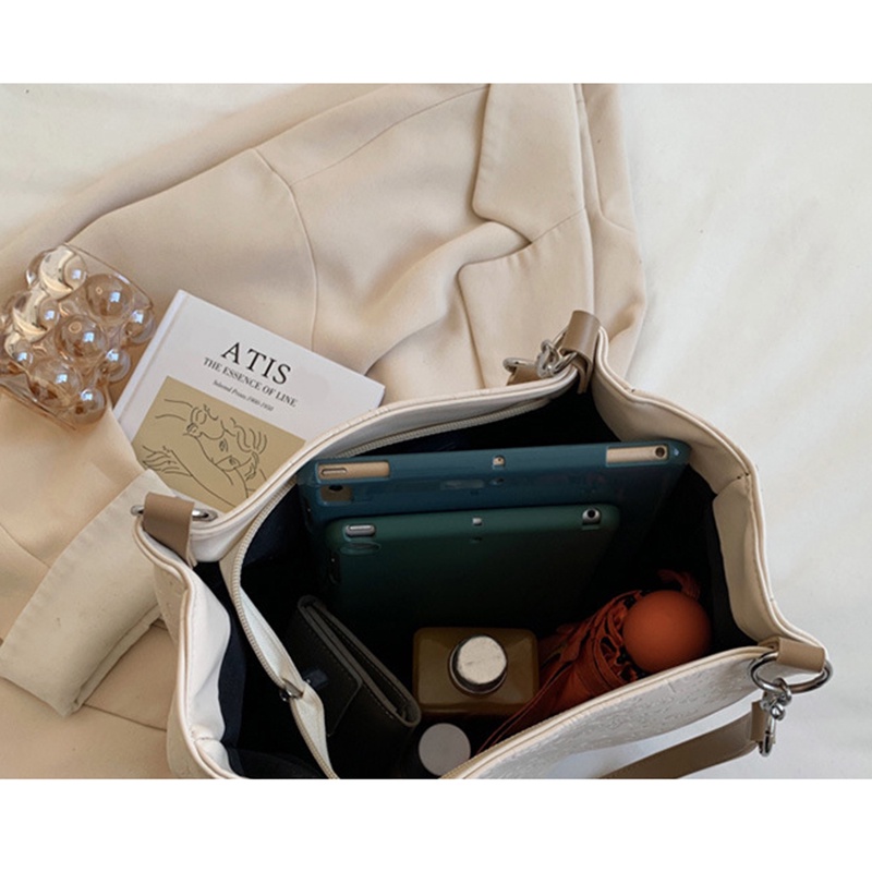 Túi đeo vai IELGY sức chứa lớn với chuỗi kết hợp phong cách thời trang cho nữ